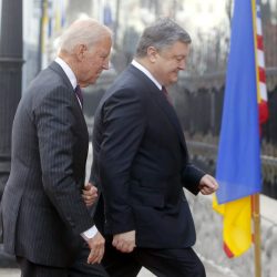 Joe Biden, Petro Poroshenko