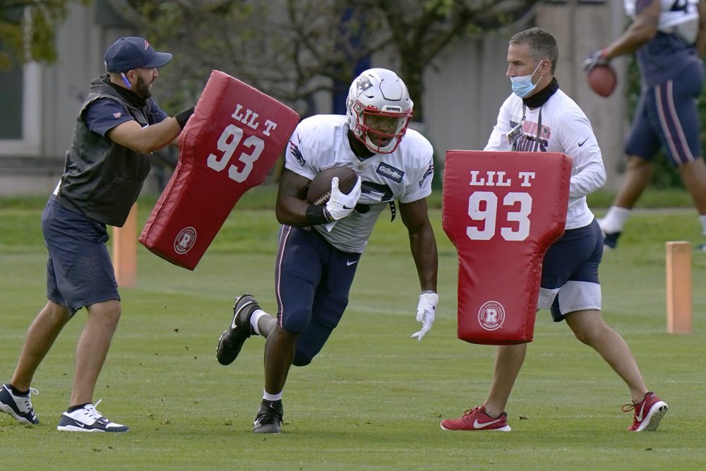 Rookie RB J.J. Taylor impressed his Patriots coaches this offseason