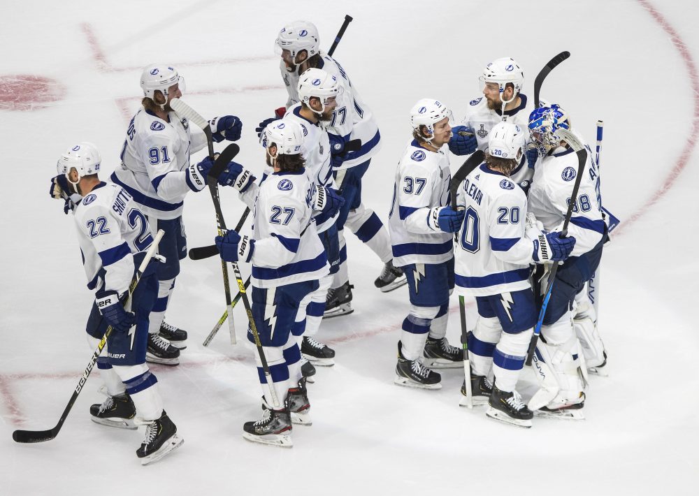 Stanley_Cup_Lightning_Stars_Hockey_97110