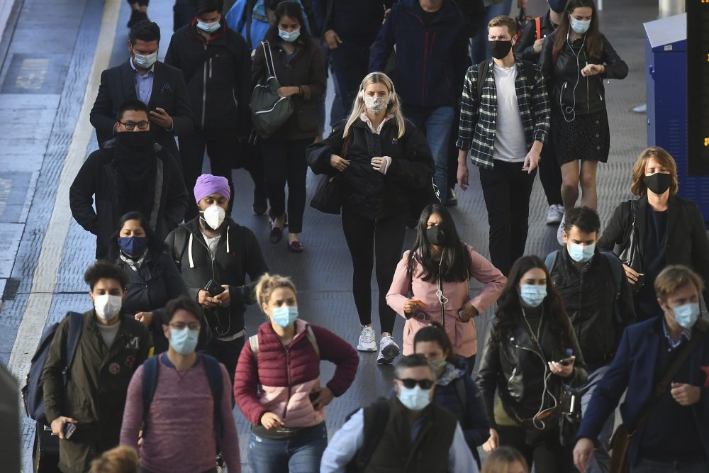 Virus_Outbreak_Britain_25928