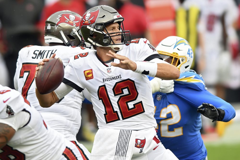 Chargers_Buccaneers_Football_94441