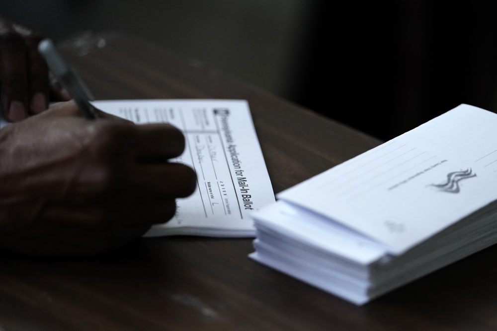 Election_2020_Lawsuits_Glance_28556