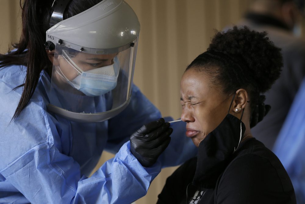 Virus_Outbreak_US_Surge_23861