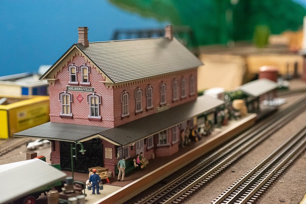 At home: 1850 Soulard home has upper-level model-train room