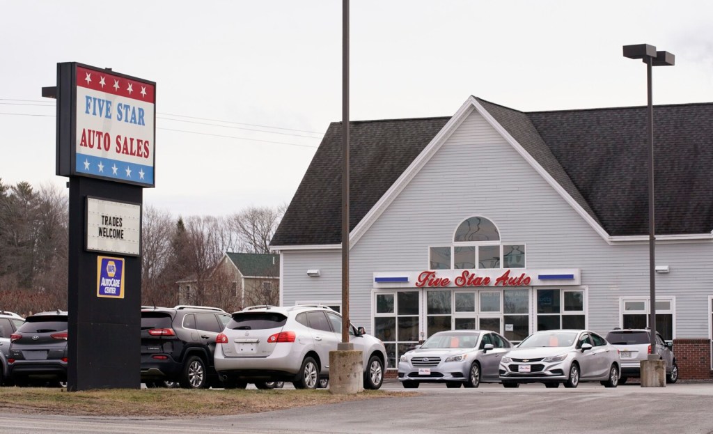 Lawsuit says car dealership was defamed by Biddeford police