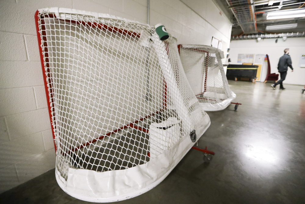 New_Season_Hurdles_Hockey_02215