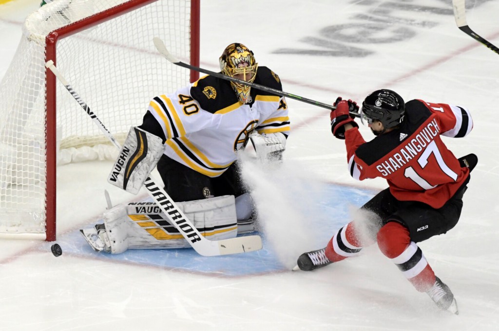 Bruins hope to have goalie Tuukka Rask return on Tuesday