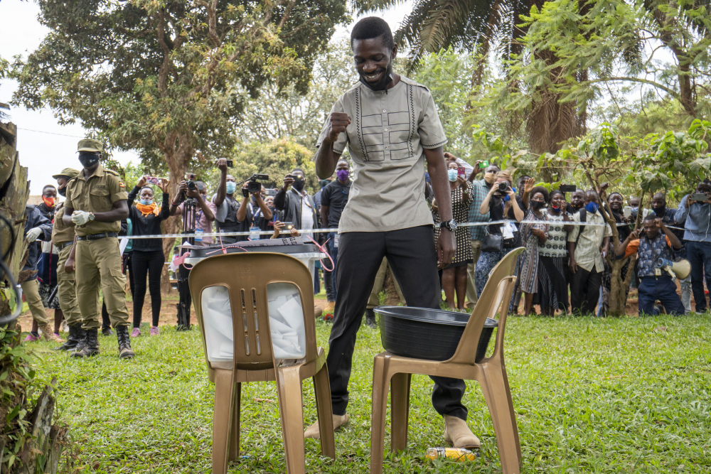 APTOPIX_Uganda_Election_25750