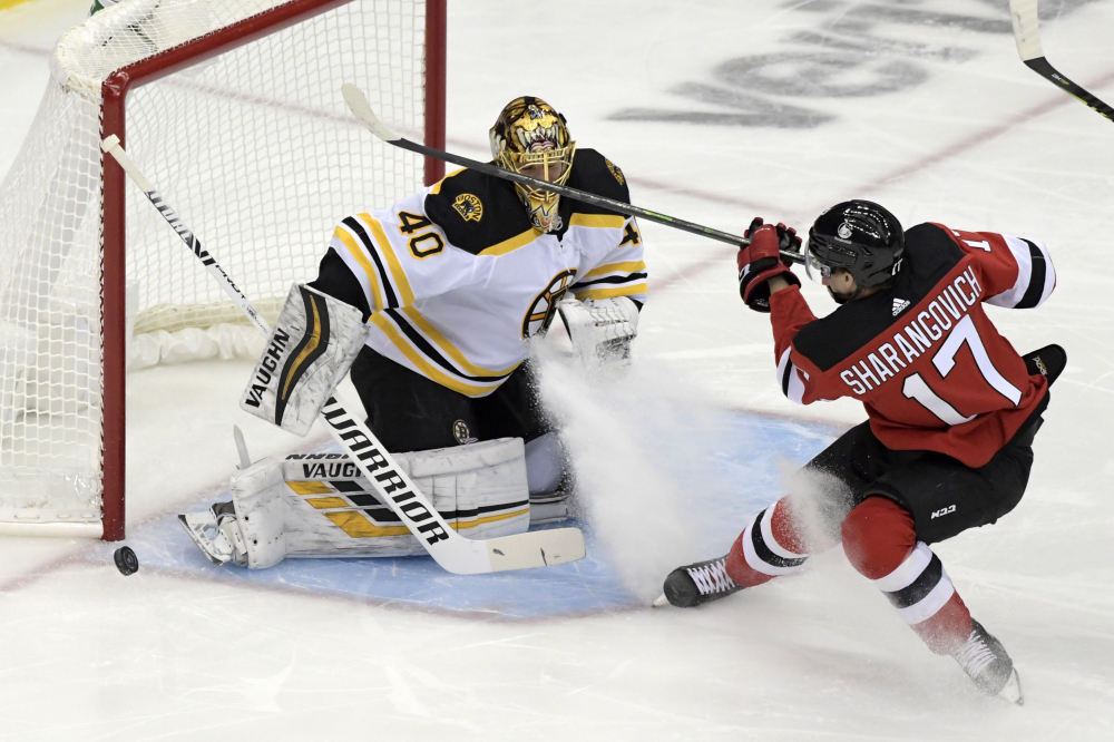Bruins_Devils_Hockey_61300
