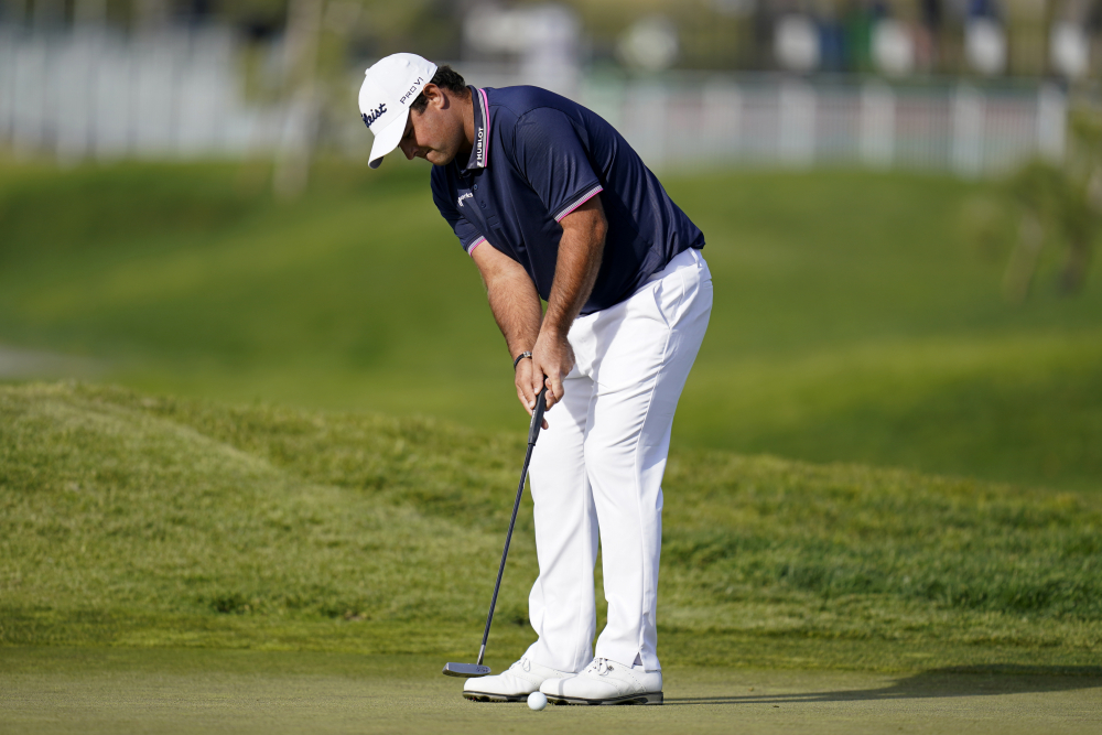 Farmers_Insurance_Golf_81976
