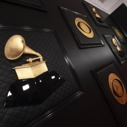 Grammy_Awards_16081