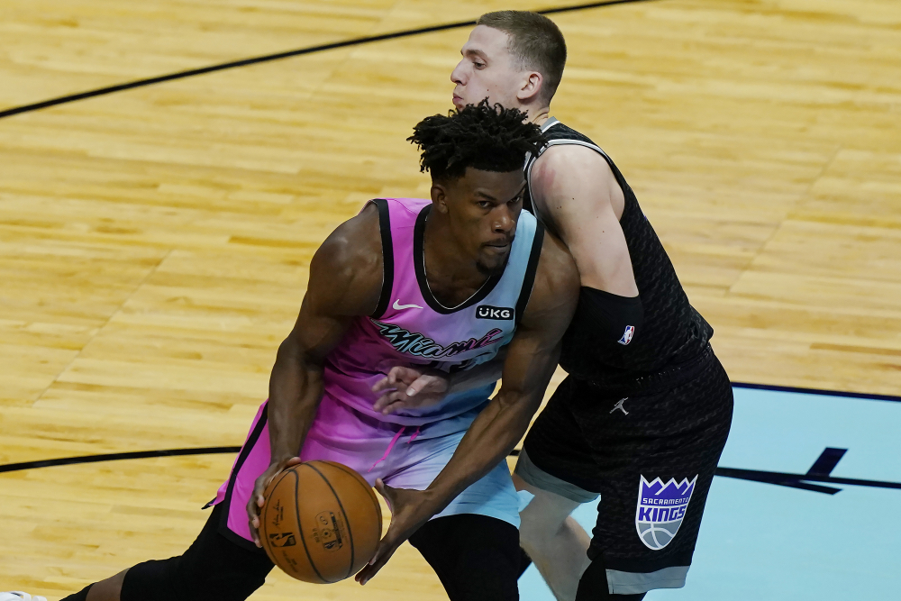 Kings_Heat_Basketball_25763