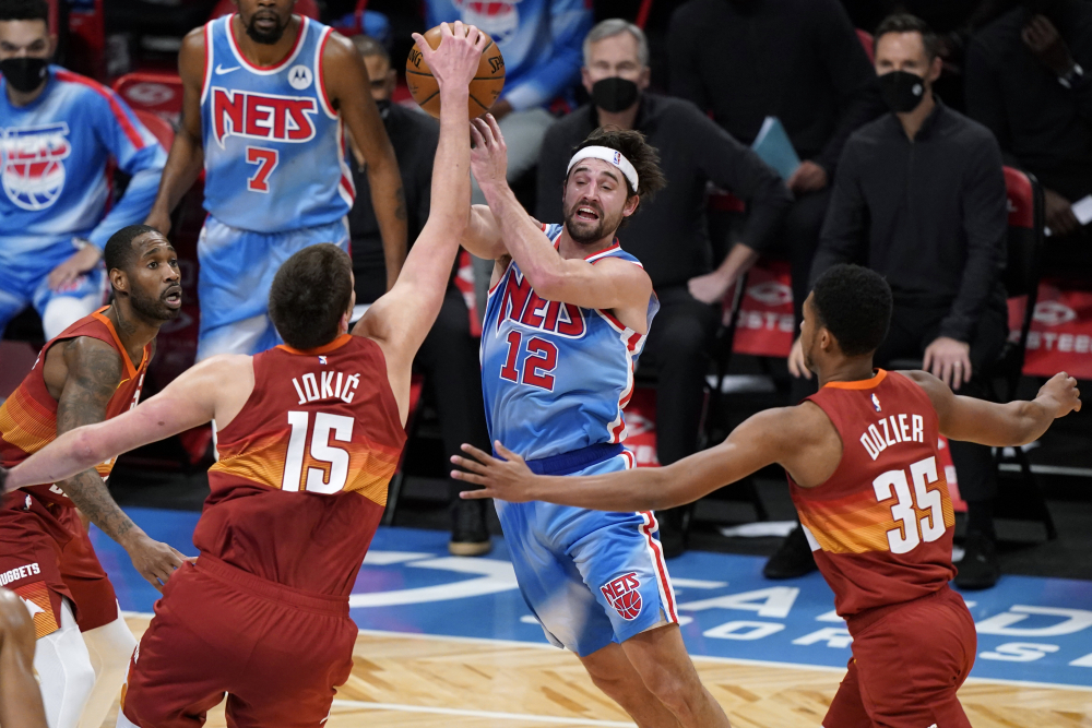 LeBron James leads Heat rally past Nets: NBA roundup