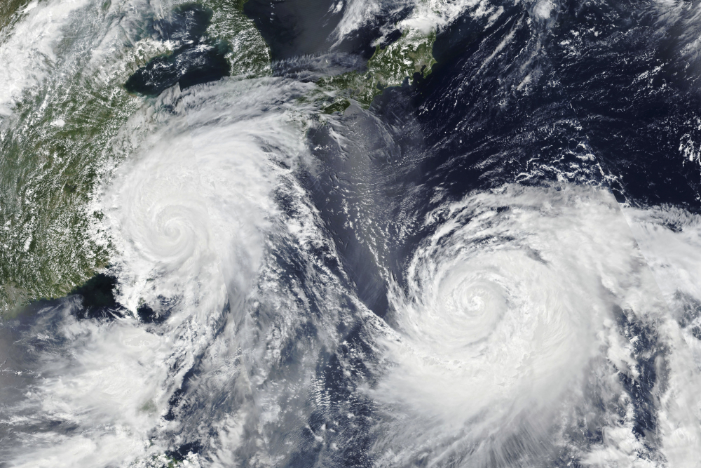 Tropical_Cyclone_Closer_44334