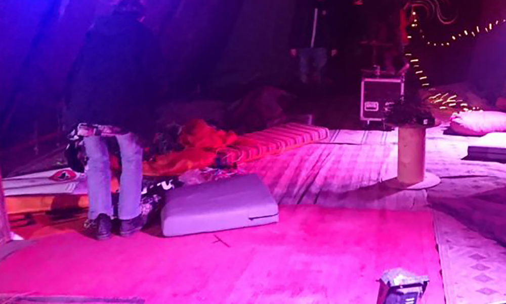 Virus_Outbreak_France_Rave_96164