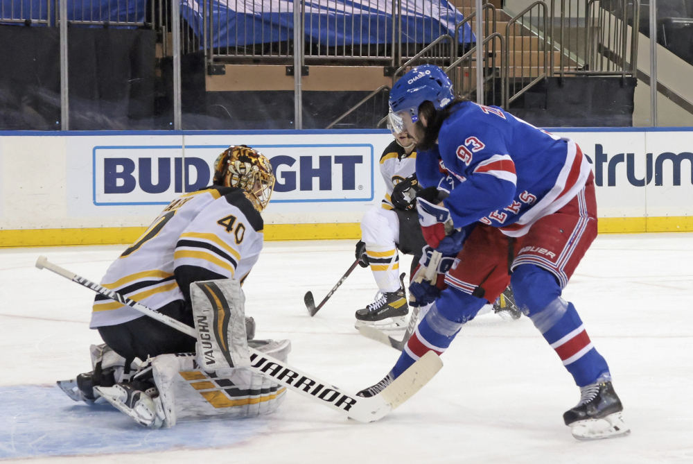 Bruins_Rangers_Hockey_13431