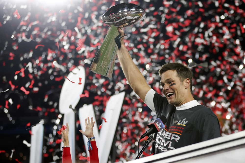 Chiefs_Buccaneers_Super_Bowl_Football_96167