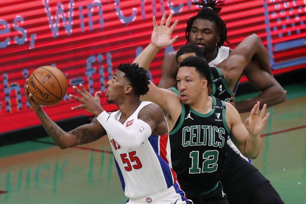 Delon Wright, Grant Williams