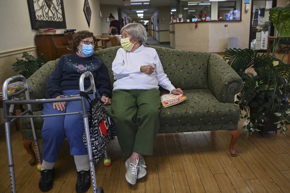 Virus_Outbreak_Nursing_Homes_36009