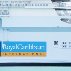 Royal_Caribbean_Cruises_17011
