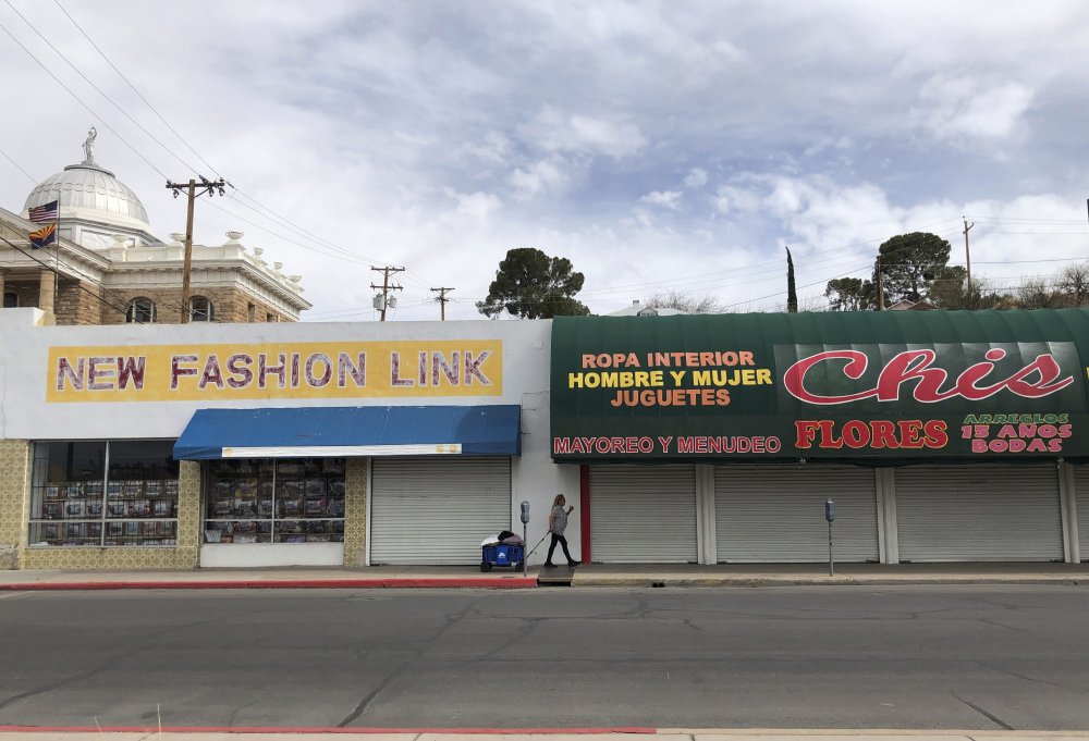 Virus_Outbreak_Border_Businesses_98317