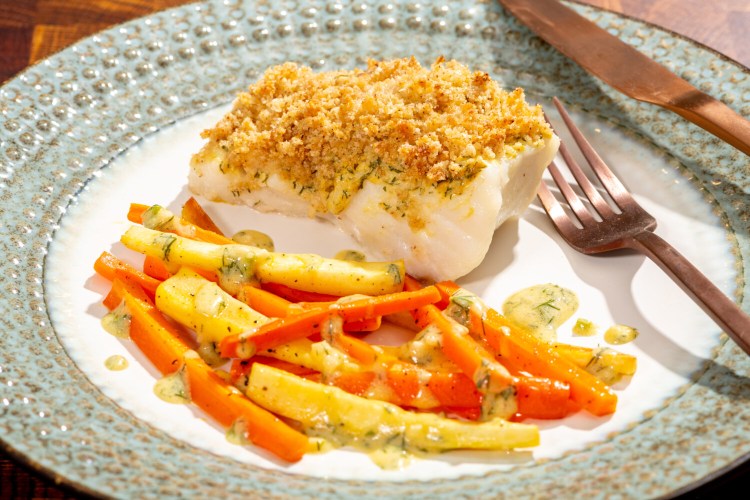 Horseradish-Crusted Cod With Carrots, Parsnips and Mustard-Dill Drizzle. MUST CREDIT: Photo by Laura Chase de Formigny for The Washington Post.