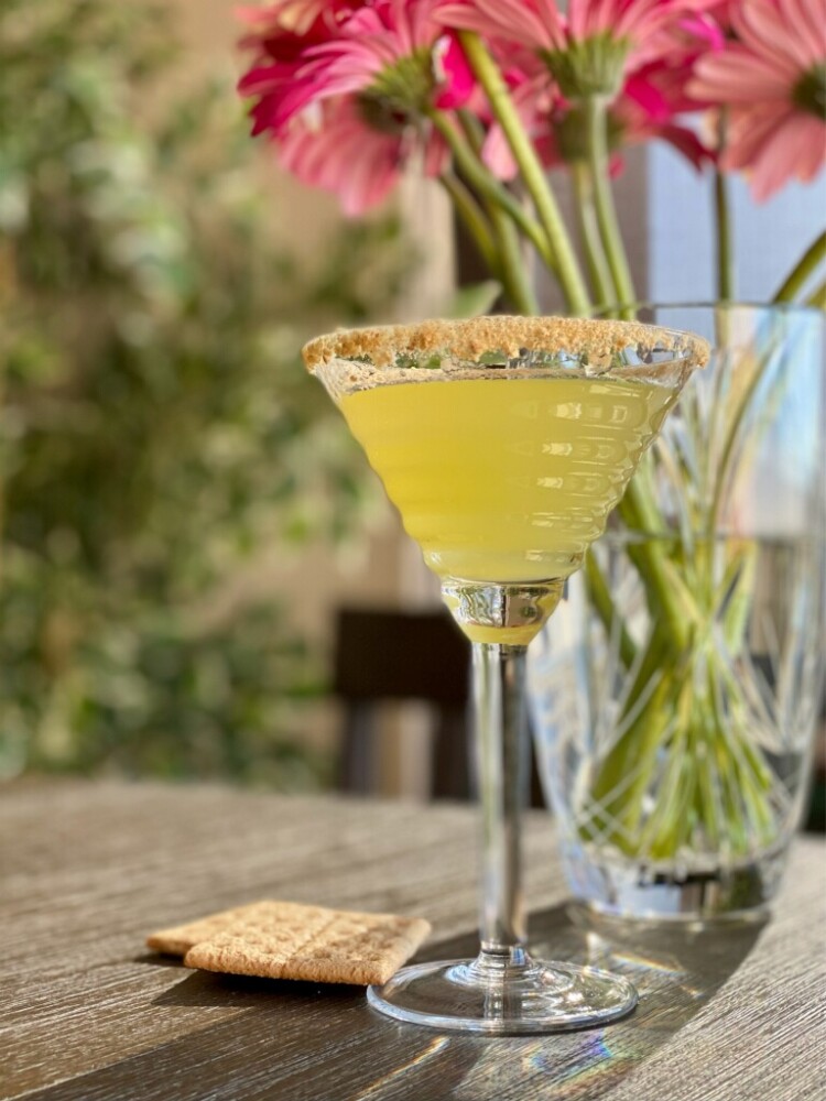 Bar Guide Martinis that taste like pie make for a twoinone treat