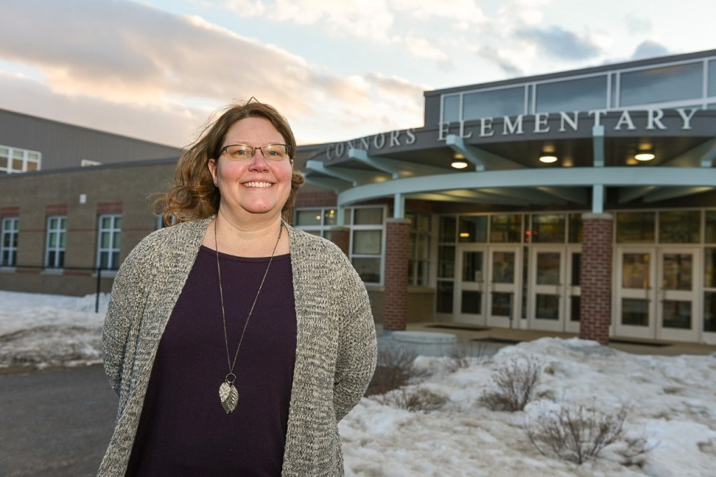 Lewiston hospital planning vaccination clinics for Androscoggin County