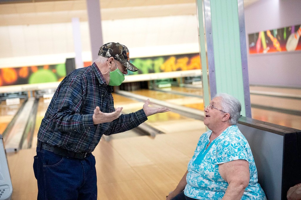 Video shows people sprinting out of bowling alley in Maine