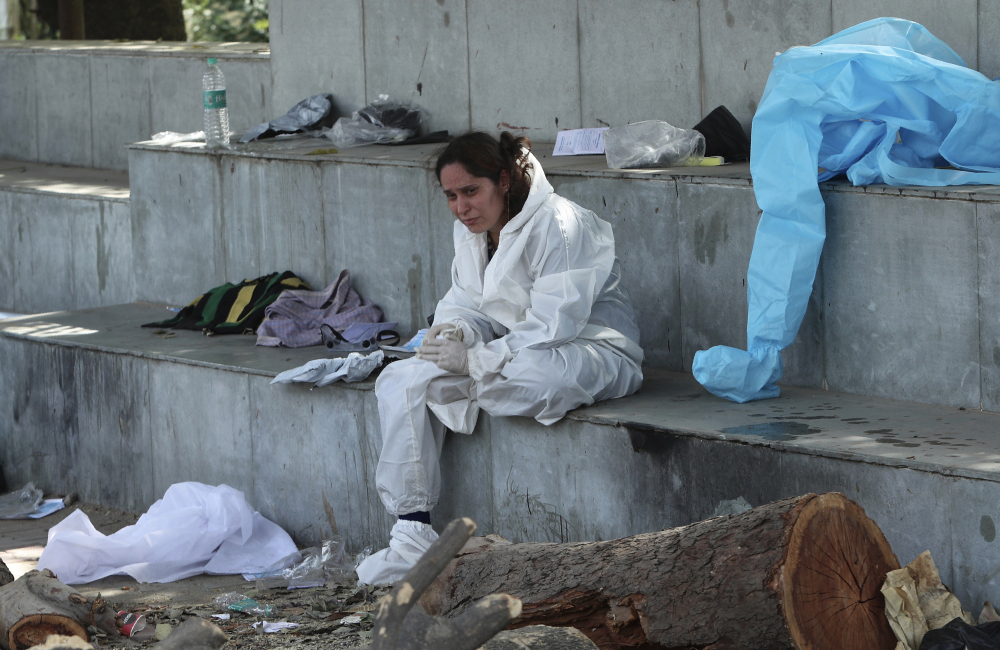 APTOPIX_Virus_Outbreak_India_46981