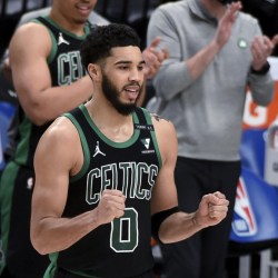 Celtics_Trail_Blazers_Basketball_87100