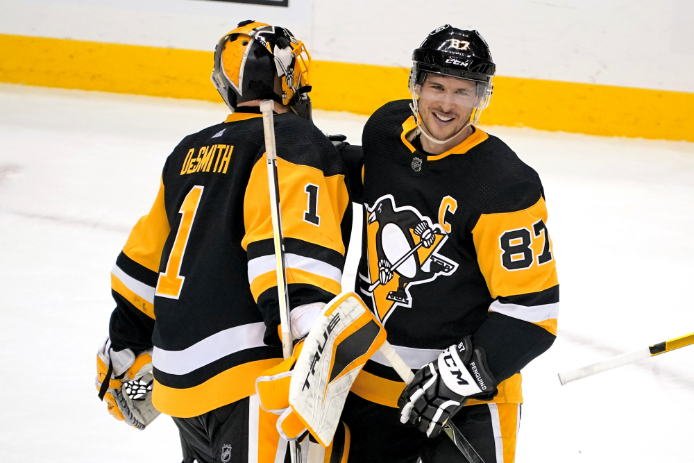 Devils_Penguins_Hockey_84563