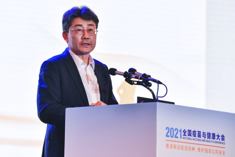 Gao Fu, director of the China Centers for Disease Control, speaks at the National Vaccines and Health conference in Chengdu in southwest China's Sichuan province Saturday.
