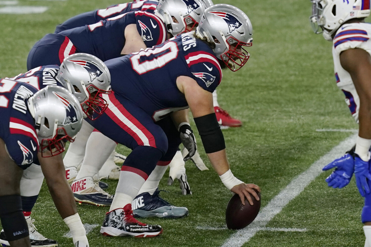 New England Patriots center David Andrews (60) congratulates