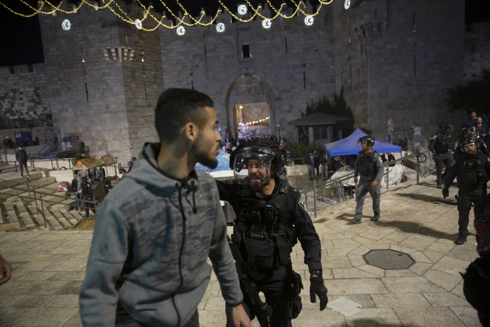 Israel_Palestinians_64645