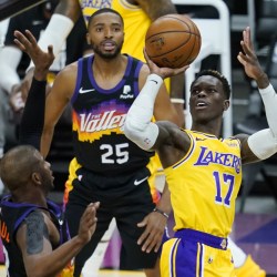 Lakers_Suns_Basketball_57394