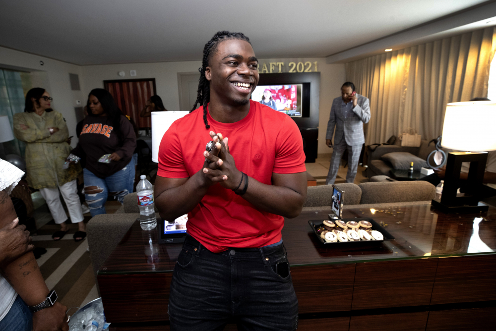 NFL_Draft_Patriots_Football_22960