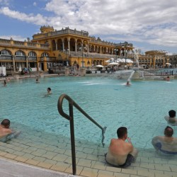 Virus_Outbreak_Hungary_97312