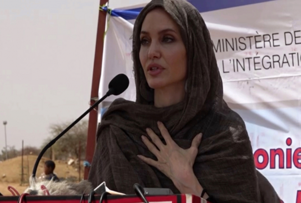 Burkina_Faso_Angelina_Jolie_56734