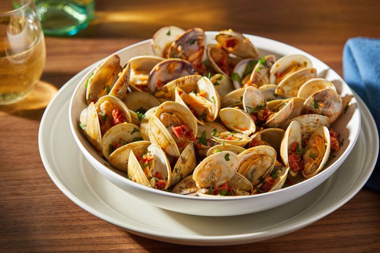 Grilled Clams With Garlicky Chorizo Drizzle. MUST CREDIT: Photo by Tom McCorkle for The Washington Post.