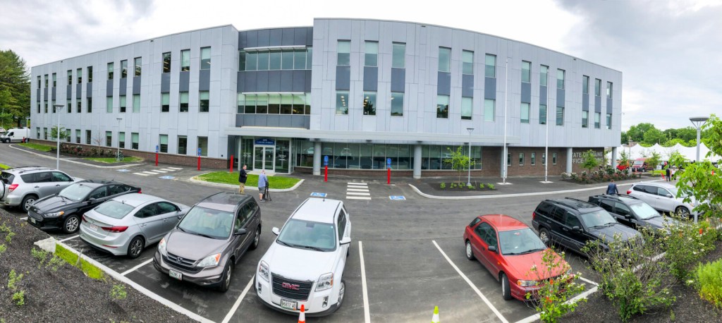 Group appeals Maine’s decision to give education contracts to AI-powered firm