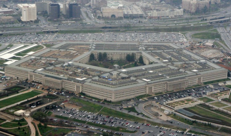 The Pentagon in Washington is canceling a cloud-computing contract with Microsoft that could eventually have been worth $10 billion and will instead pursue a deal with both Microsoft and Amazon. 

