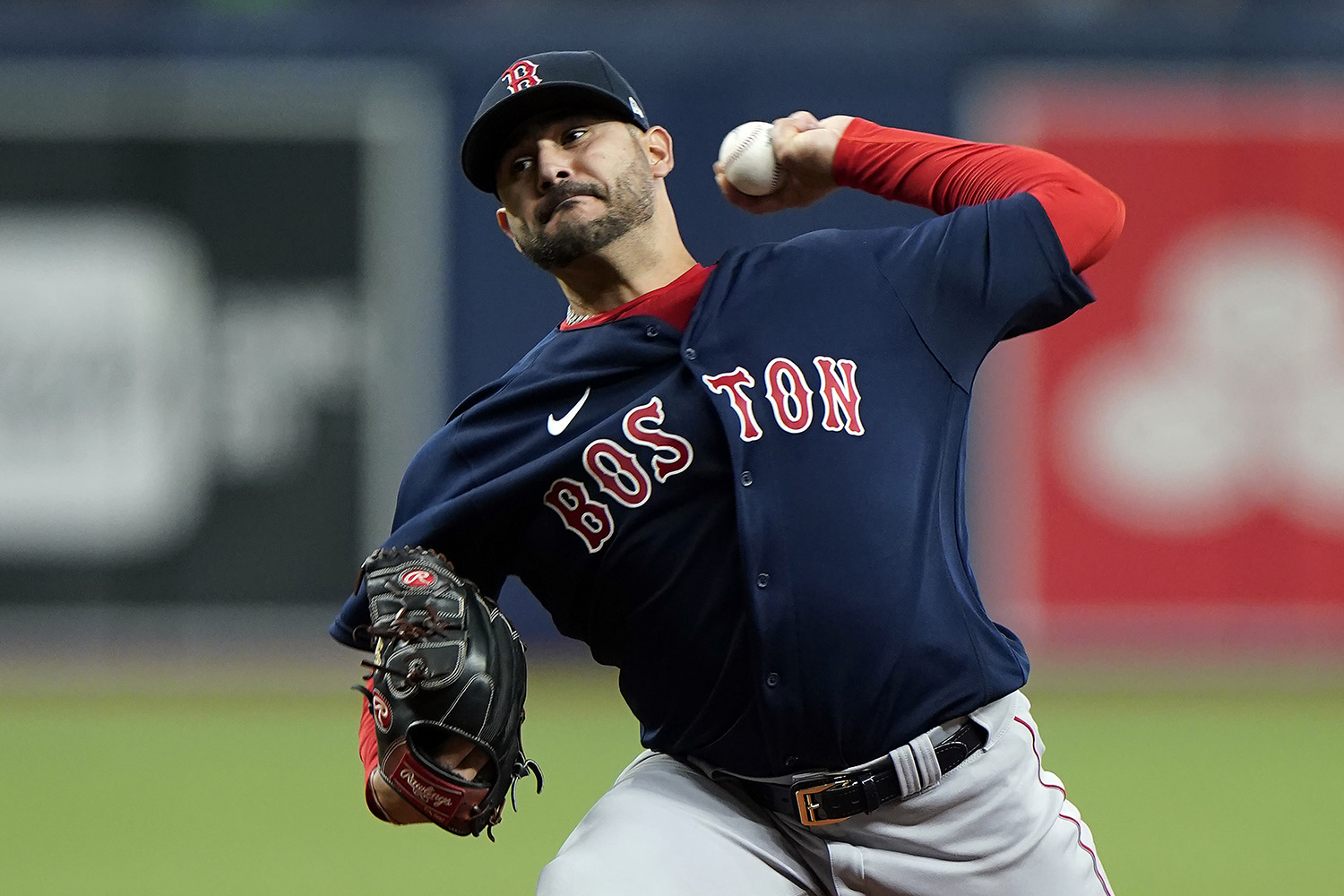 Red Sox Kike Hernandez tests positive for COVID-19, manager says