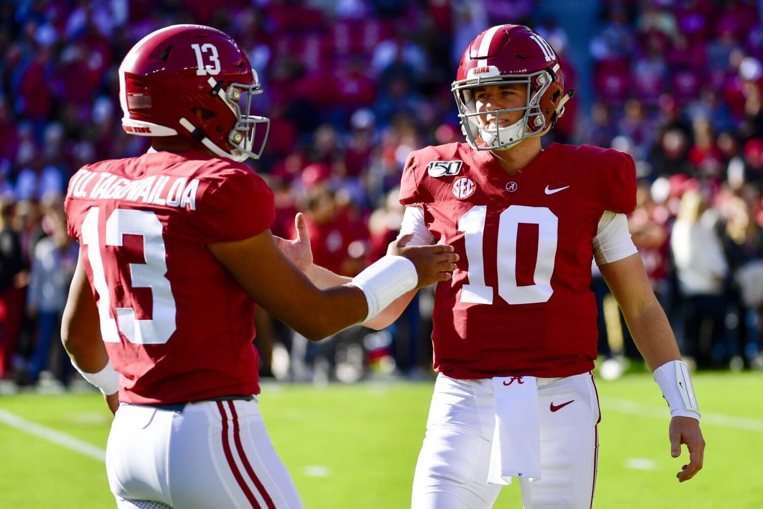 Alabama QB competition: Sizing up Jalen Hurts vs. Tua Tagovailoa