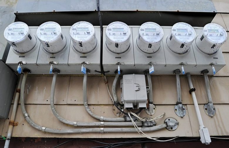 Choque de Energia no Maine: Contas de Luz Disparam em 2026? Entenda o Impacto!