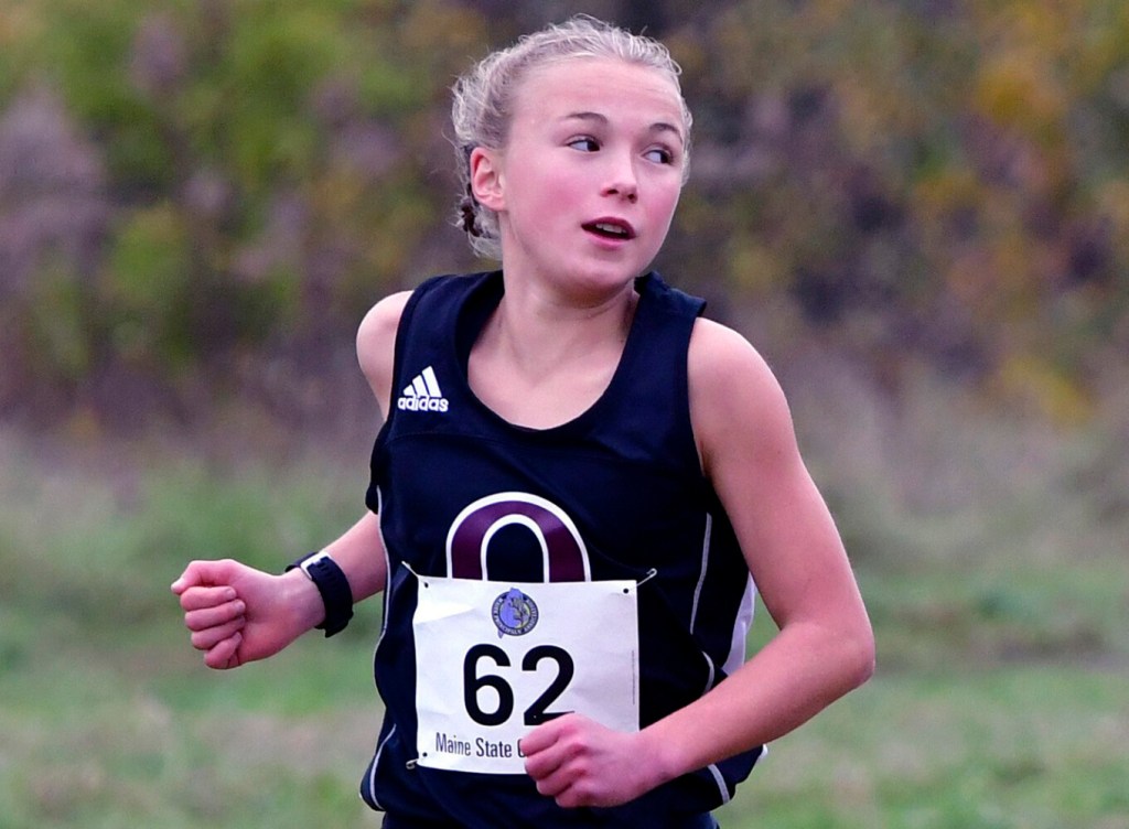 The Diminutive Runner: Review: Youth vs Girls' vs Women's - which