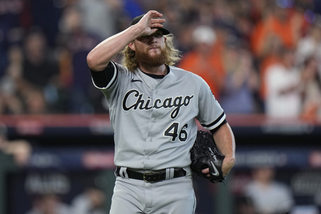 Sports Digest: White Sox pick up option for reliever Craig Kimbrel
