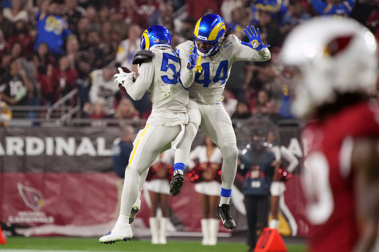 Stafford, Rams beat Cardinals through air in 30-23 victory