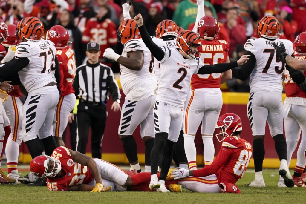 Bengals rookie kicker McPherson on record playoff run