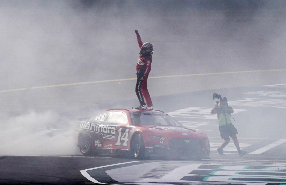 NASCAR Phoenix Auto Racing